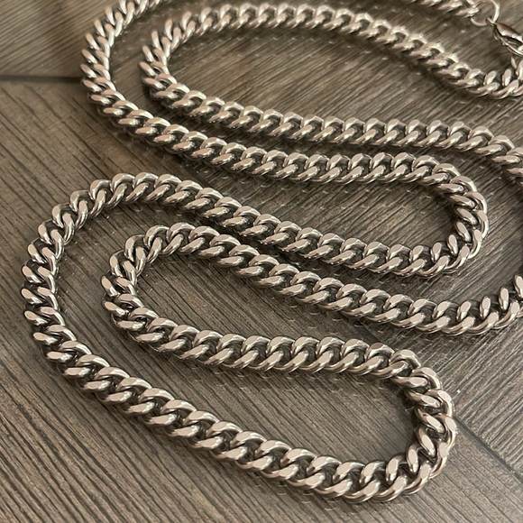 Vintage Silver-tone Extra Long Cuban Link Chain 35.5” - Picture 2 of 15